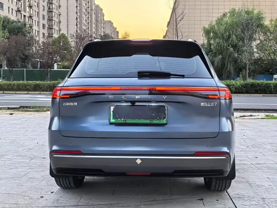 Geely Galaxy Galaxy Starship 7