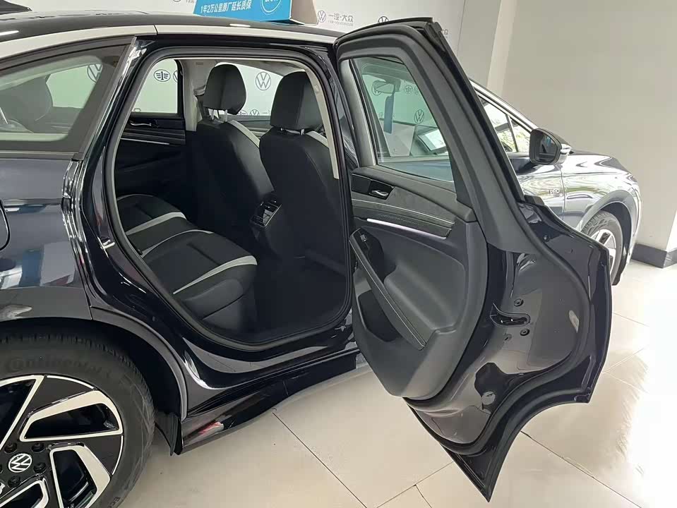 Volkswagen ID.7 VIZZION