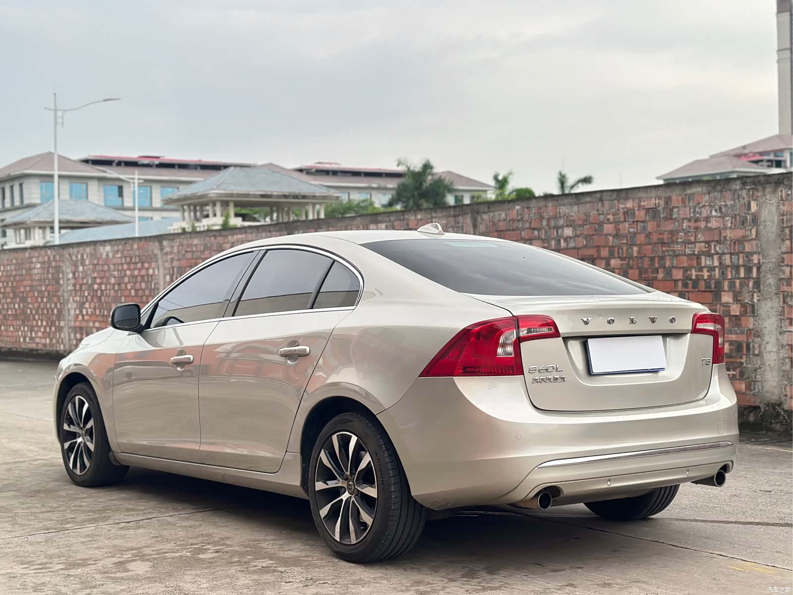 Volvo S60, 2020 4