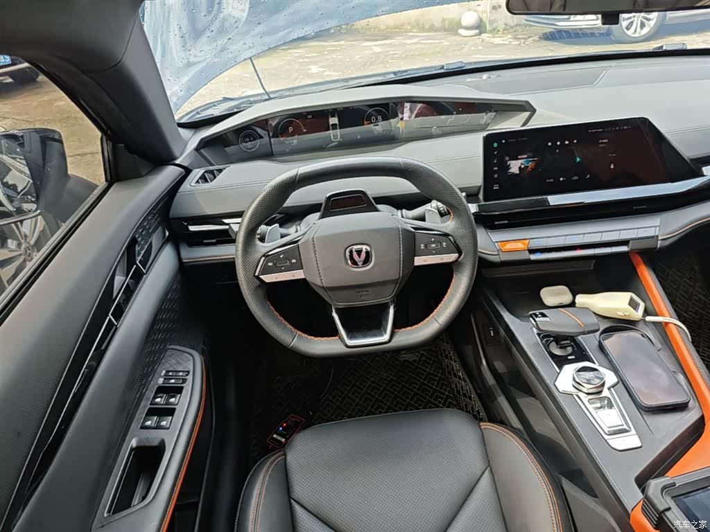 Changan UNI-V, 2022 11
