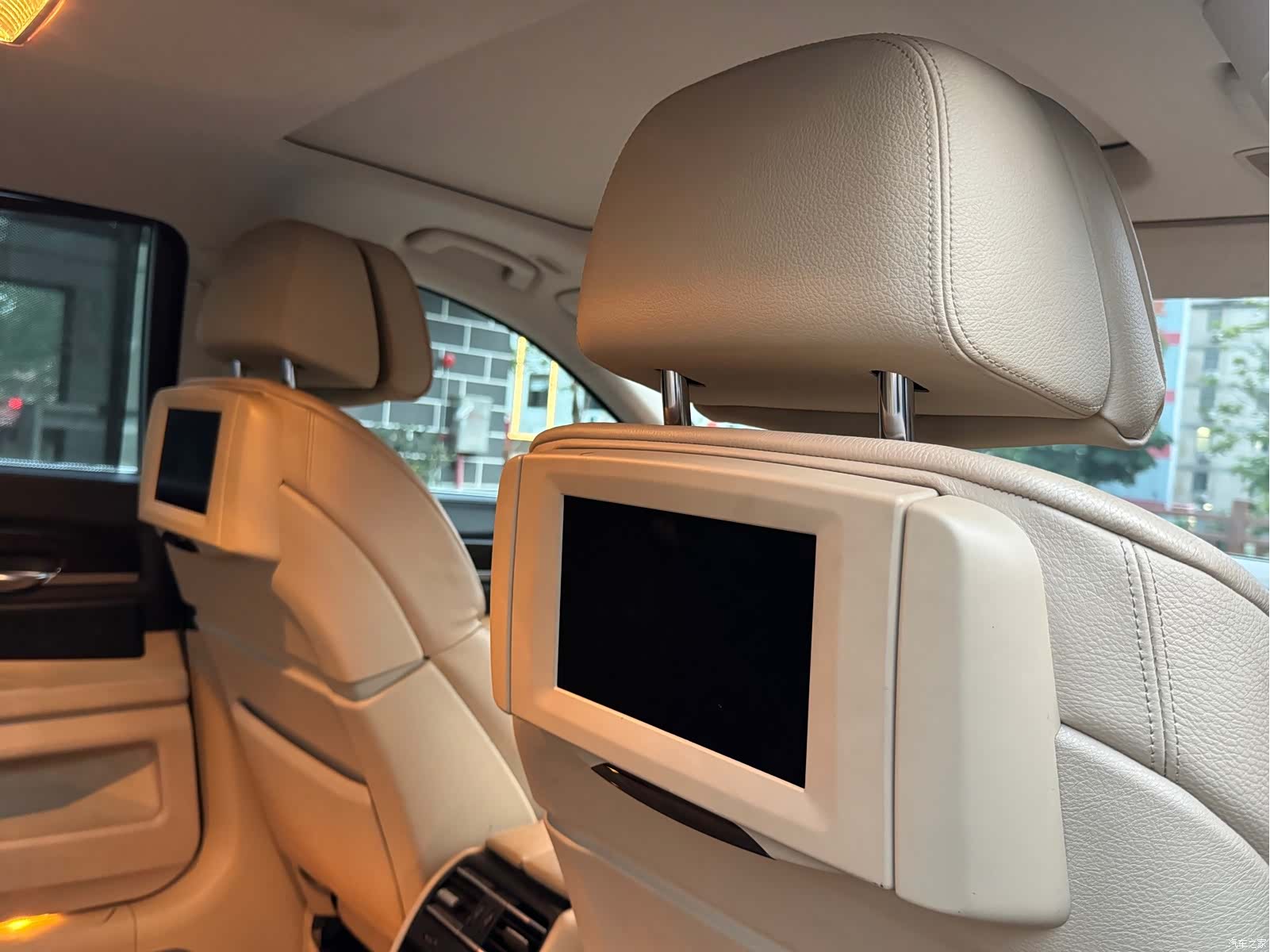 BMW 7 Series, 2012 19