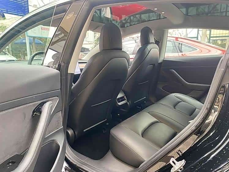 Tesla Model 3 Tesla Model 3