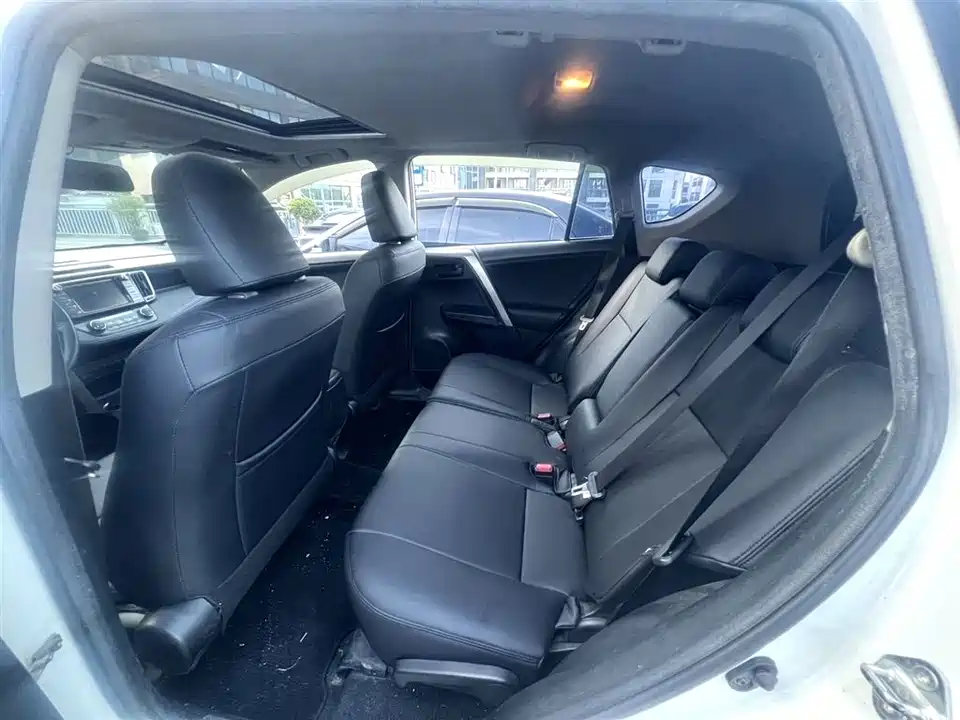 Toyota RAV4 Rongfang