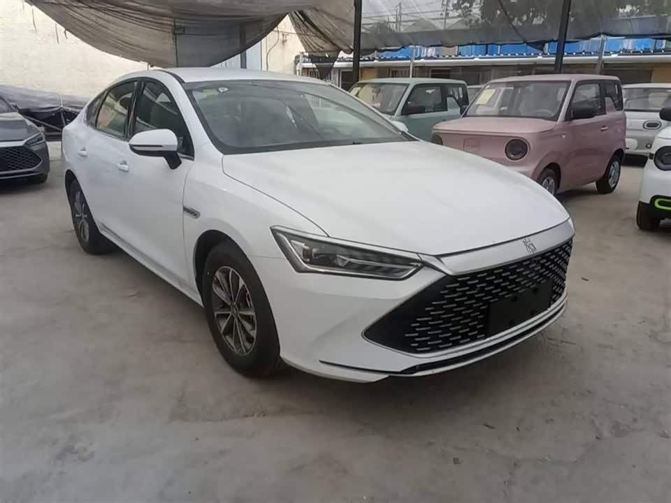 BYD Qin Yuan BYD Qin Yuan