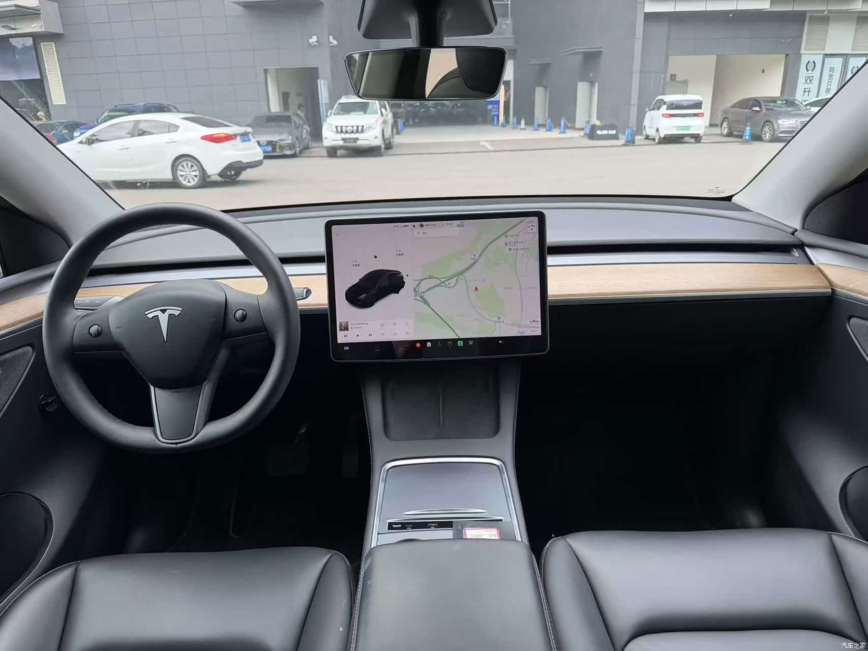 Tesla Model Y, 2021 9
