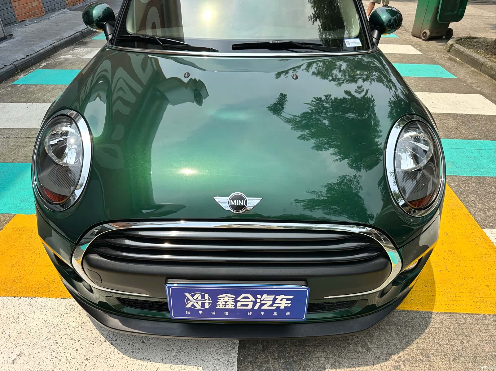 Mini ONE, 2019 16