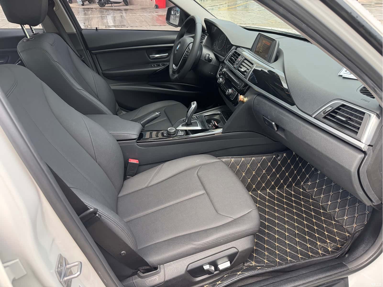 BMW 3 Series, 2017 13