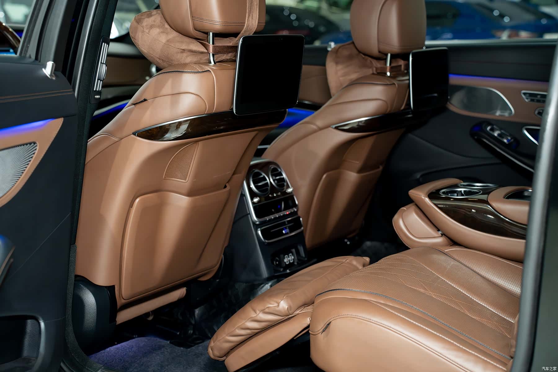 Maybach S-Class, 2019 10
