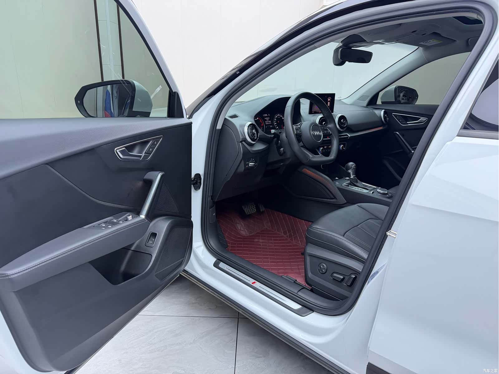 Audi Q2L, 2022 7