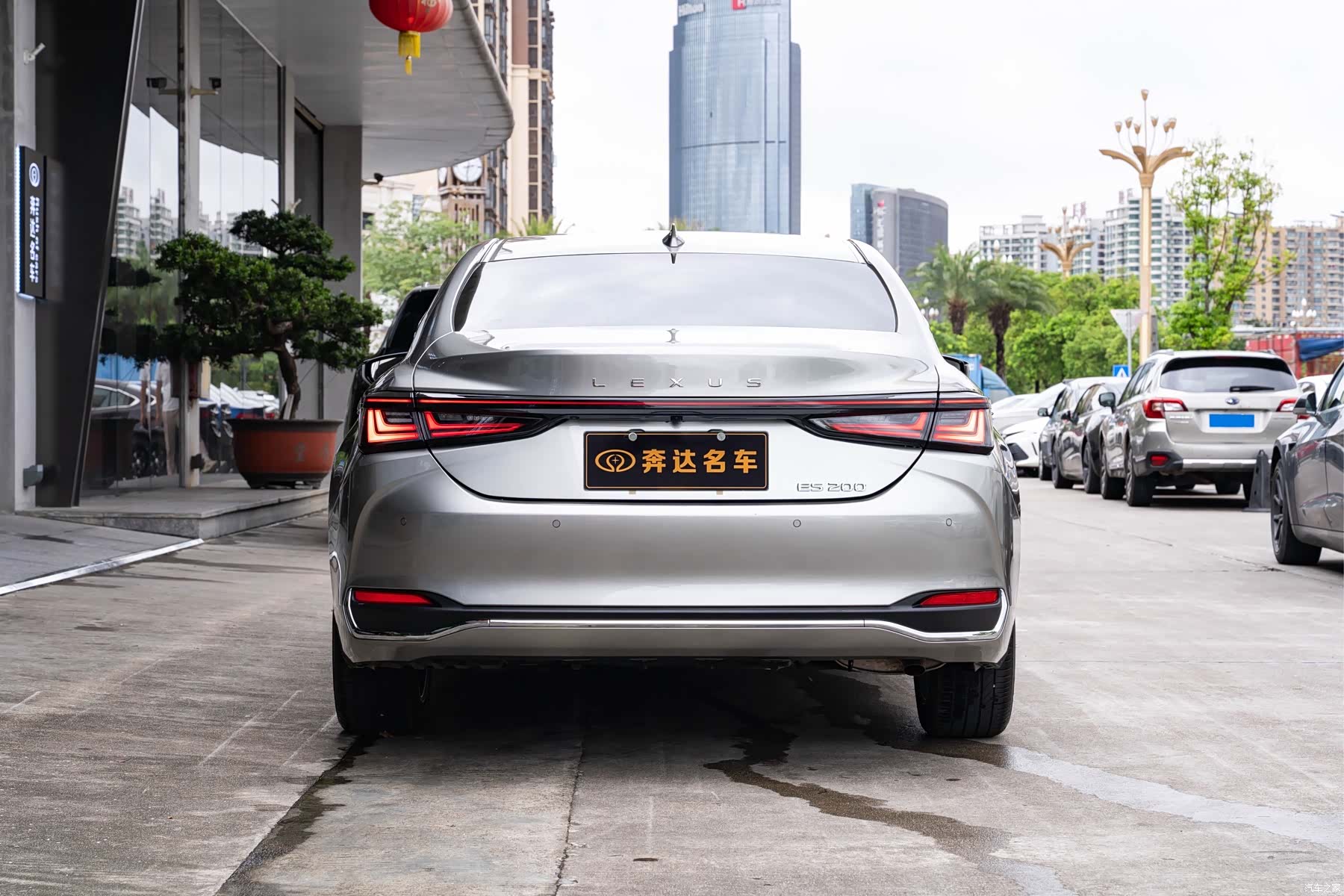 Lexus ES, 2024 все фото