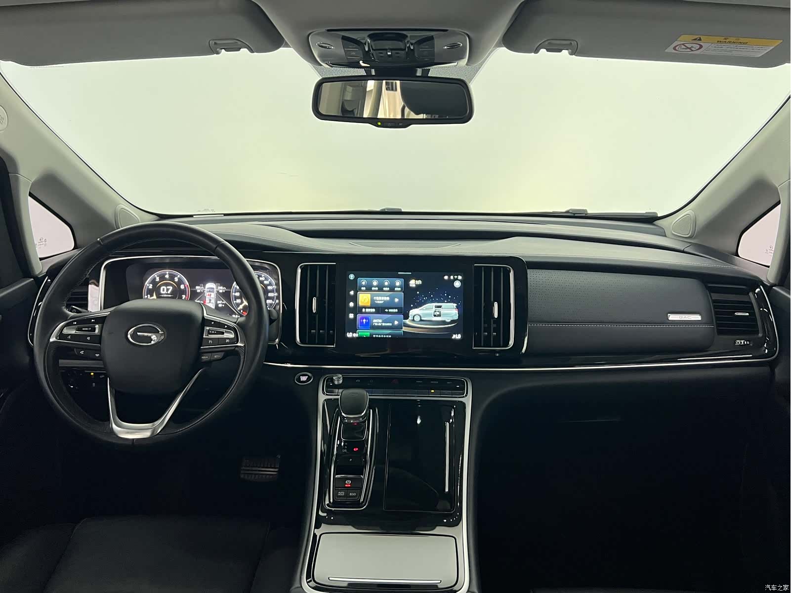 Trumpchi M8, 2022 14