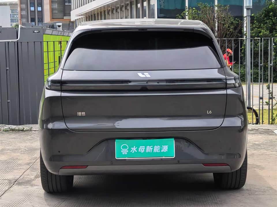 Li Auto Ideal L6