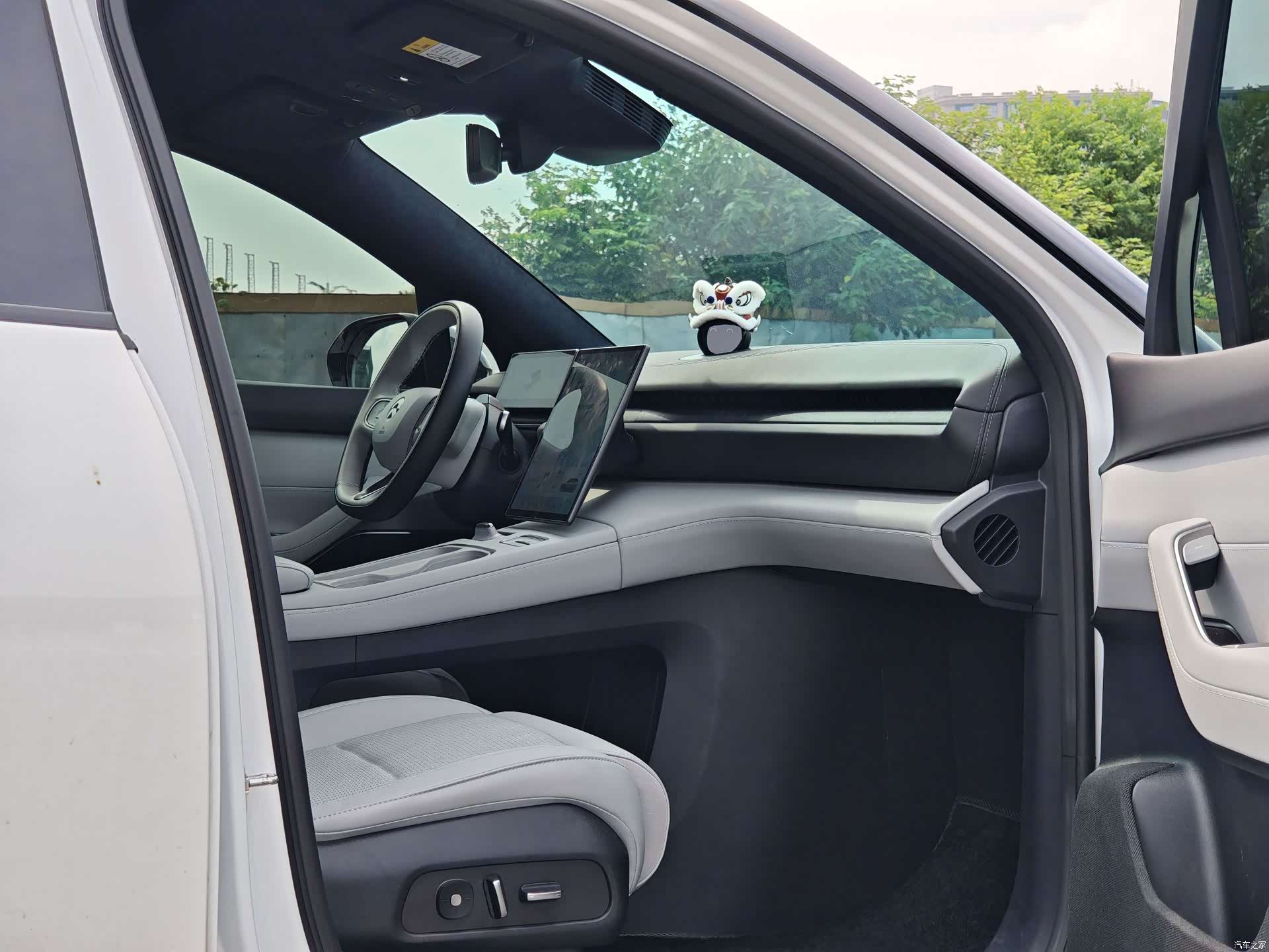 NIO ES6, 2024 11