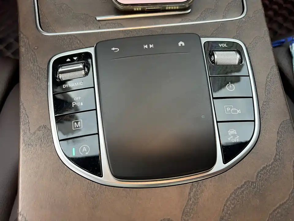 Mercedes-Benz GLC Mercedes-Benz GLC