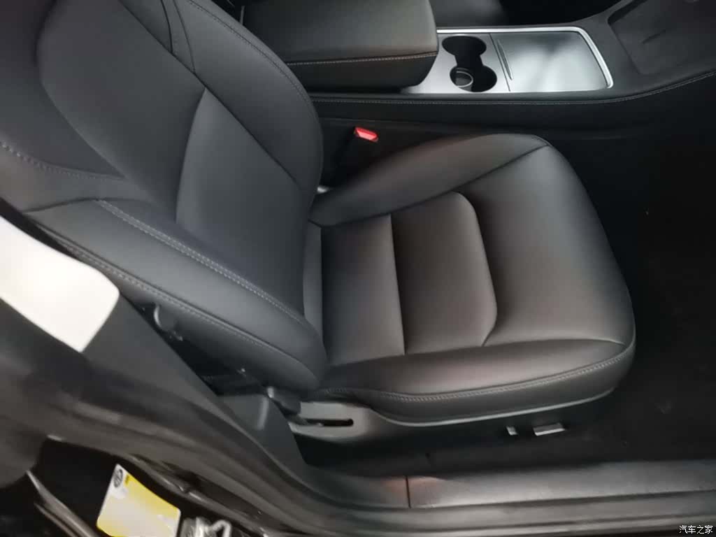Tesla Model 3, 2023 25