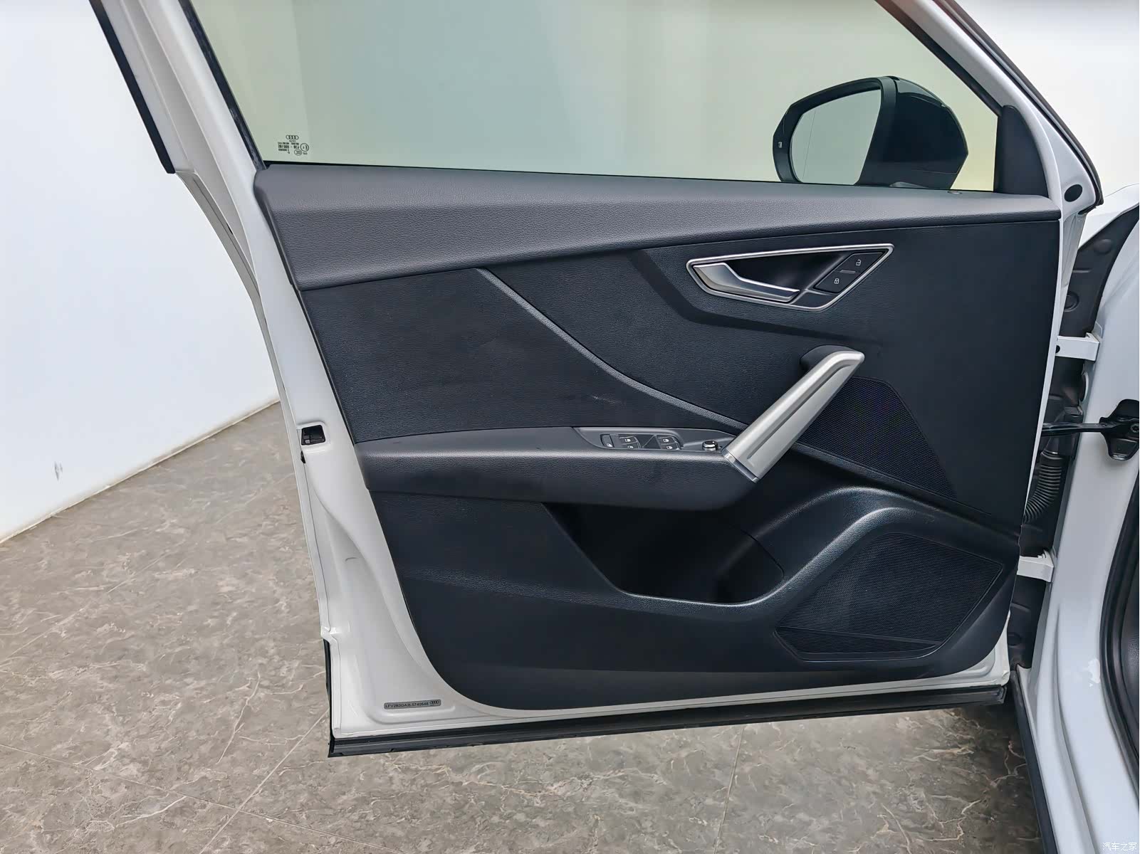 Audi Q2L, 2021 19