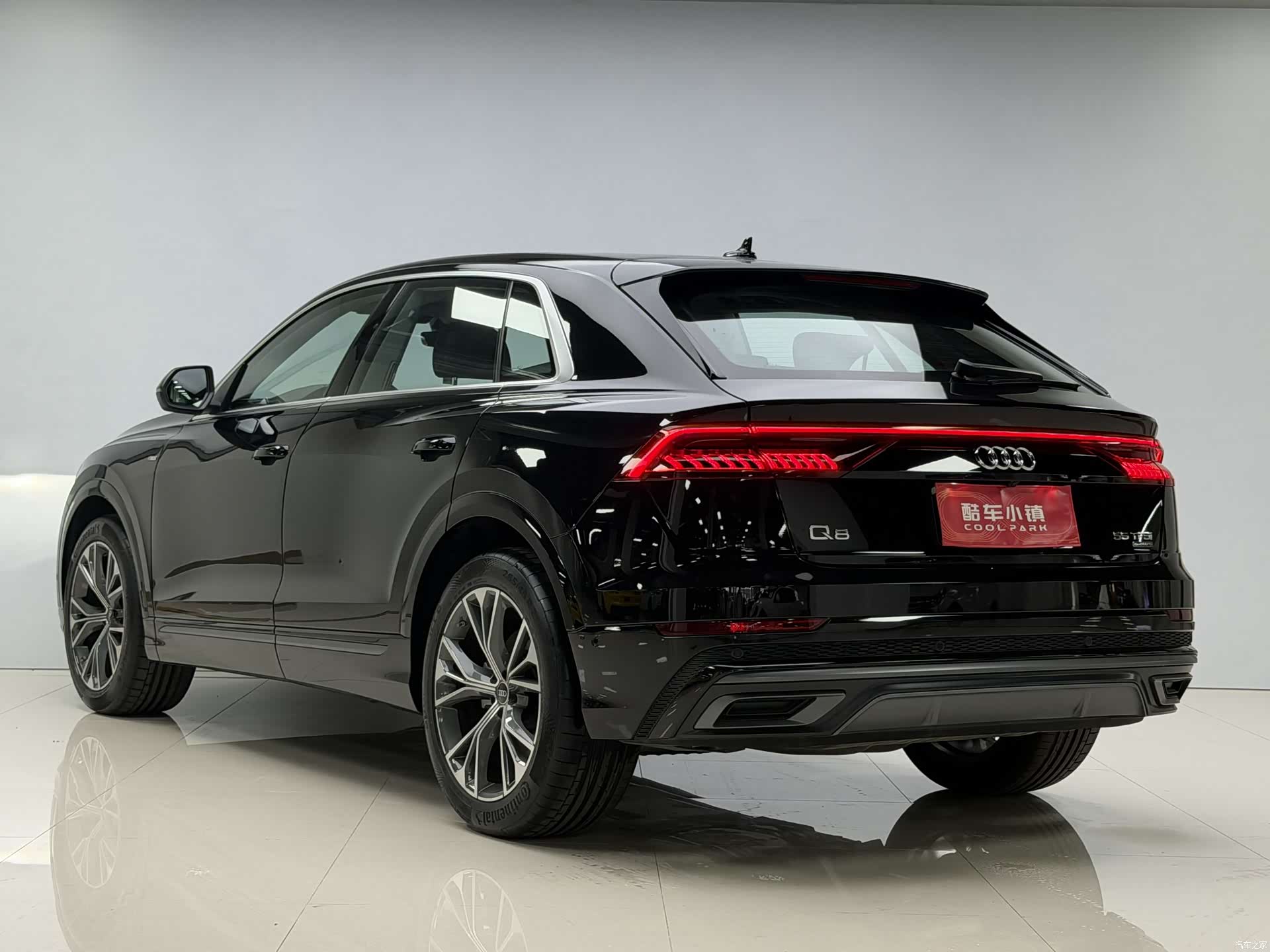 Audi Q8, 2024 17