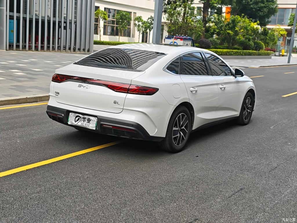 BYD Qin, 2025 13