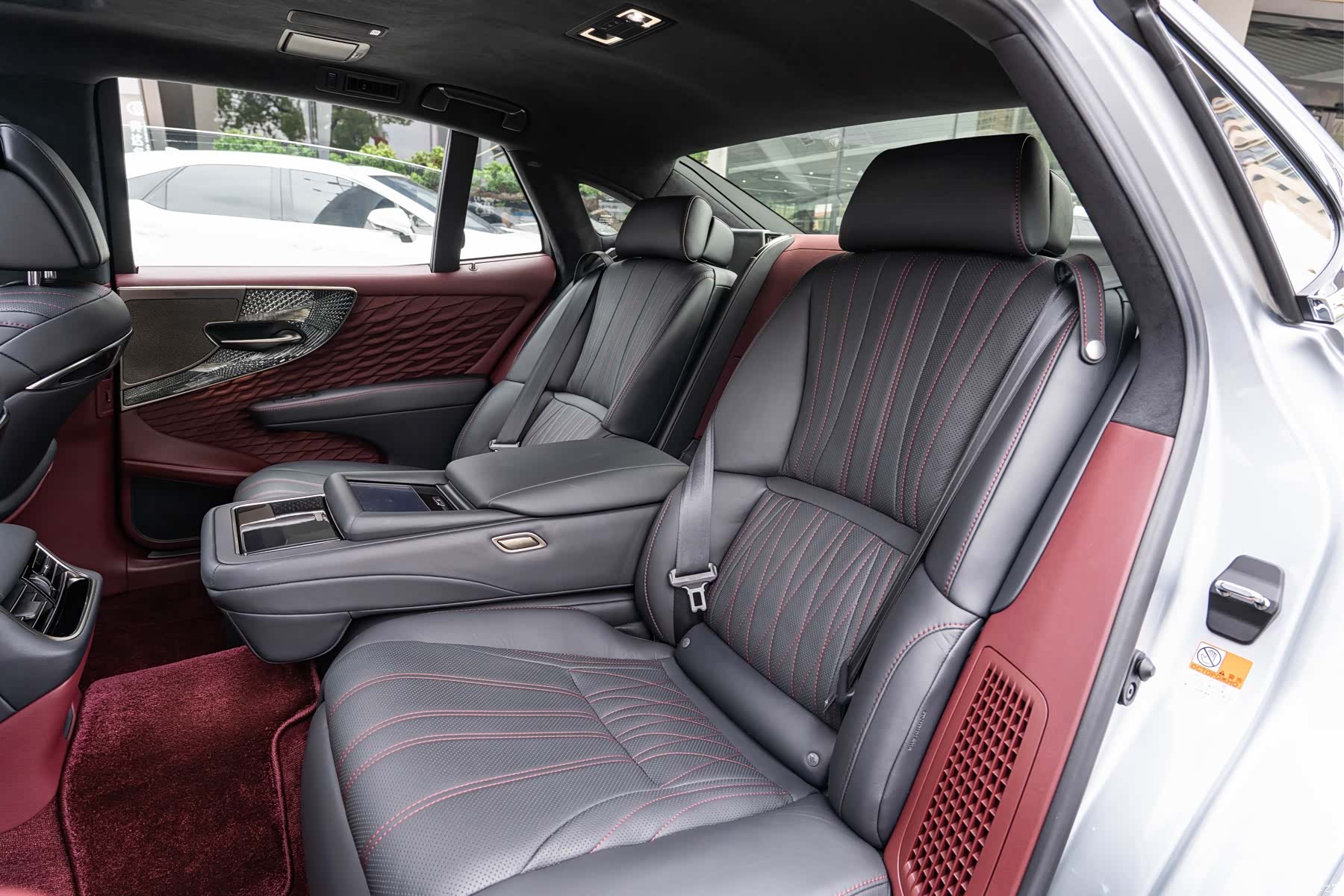 Lexus LS, 2021 11
