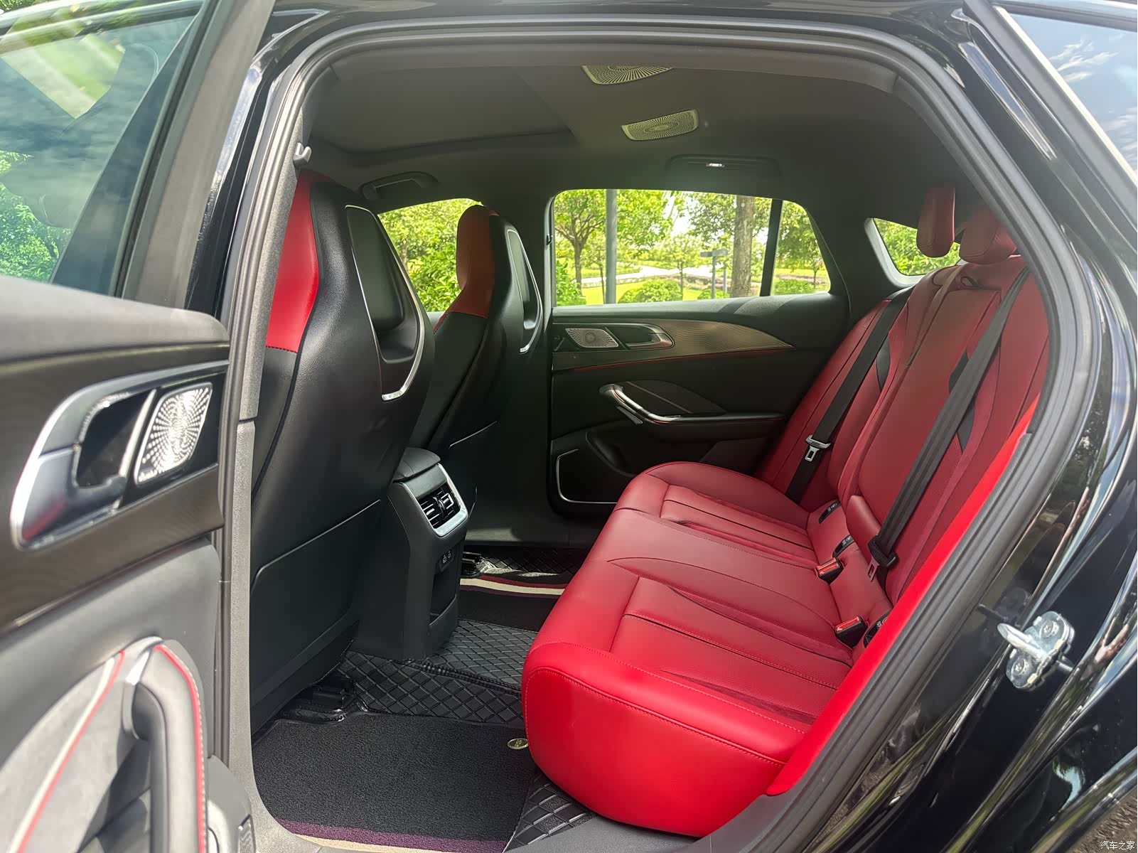 Hongqi H6, 2025 21