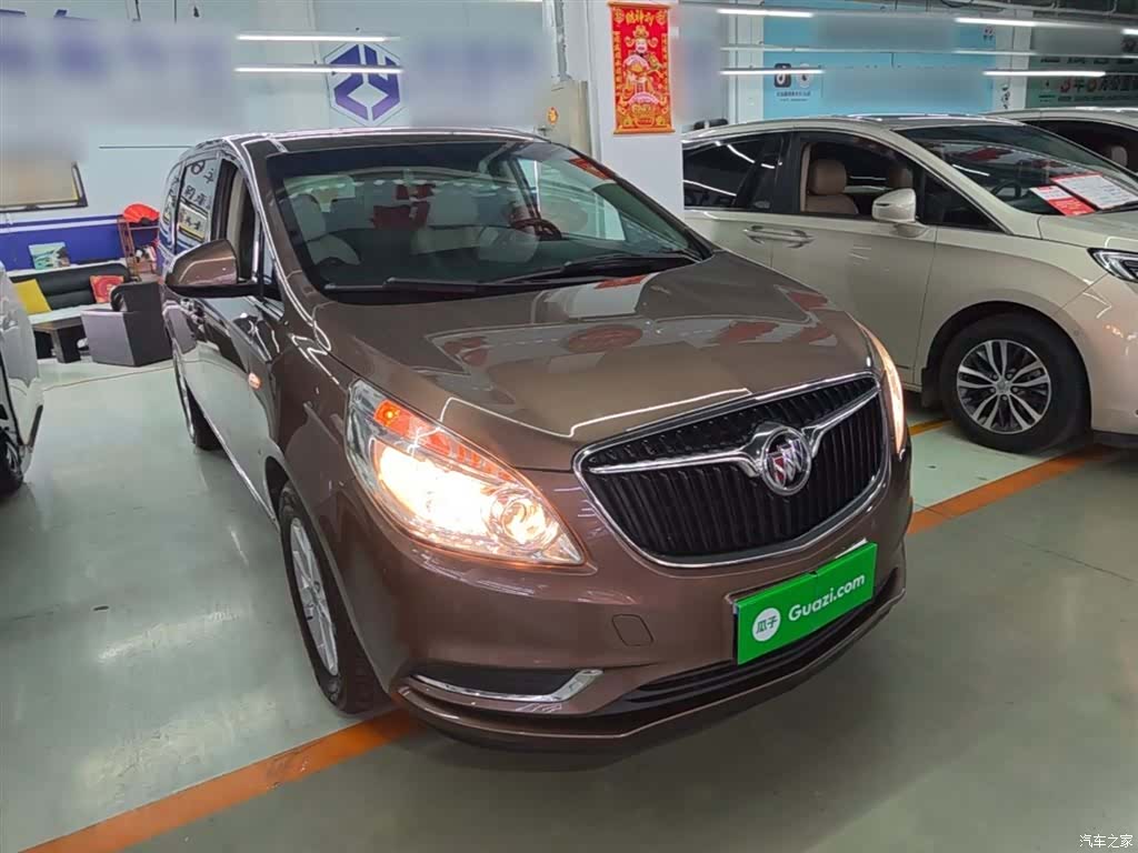Buick GL8, 2020 4