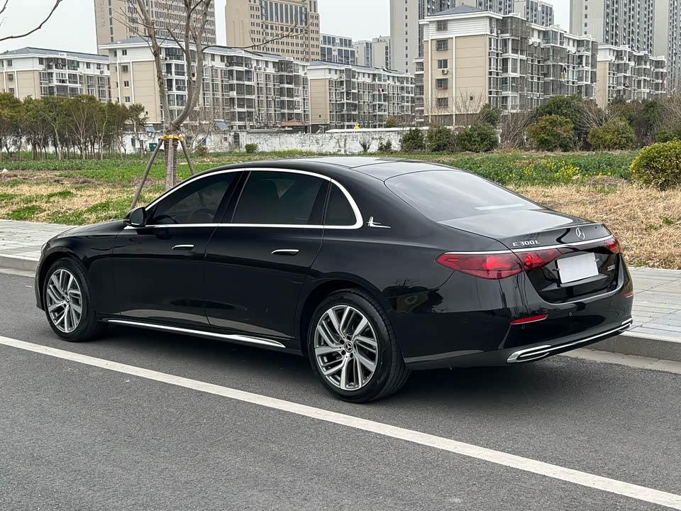 Mercedes-Benz E-class Mercedes-Benz E-class