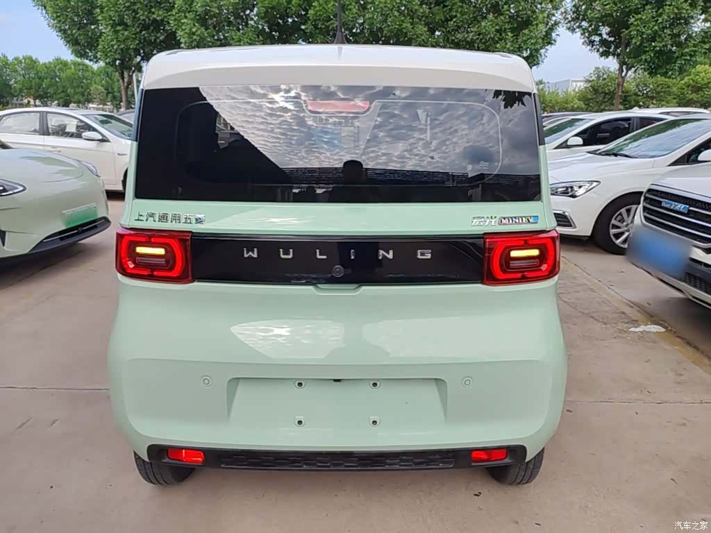 Wuling MINIEV, 2021 6