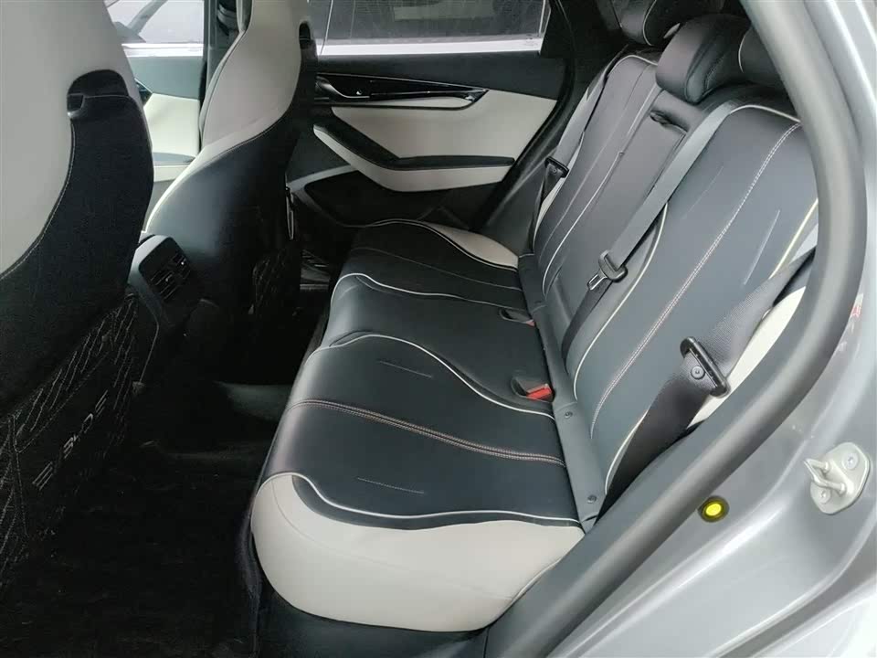 BYD Qin Yuan BYD Qin Yuan