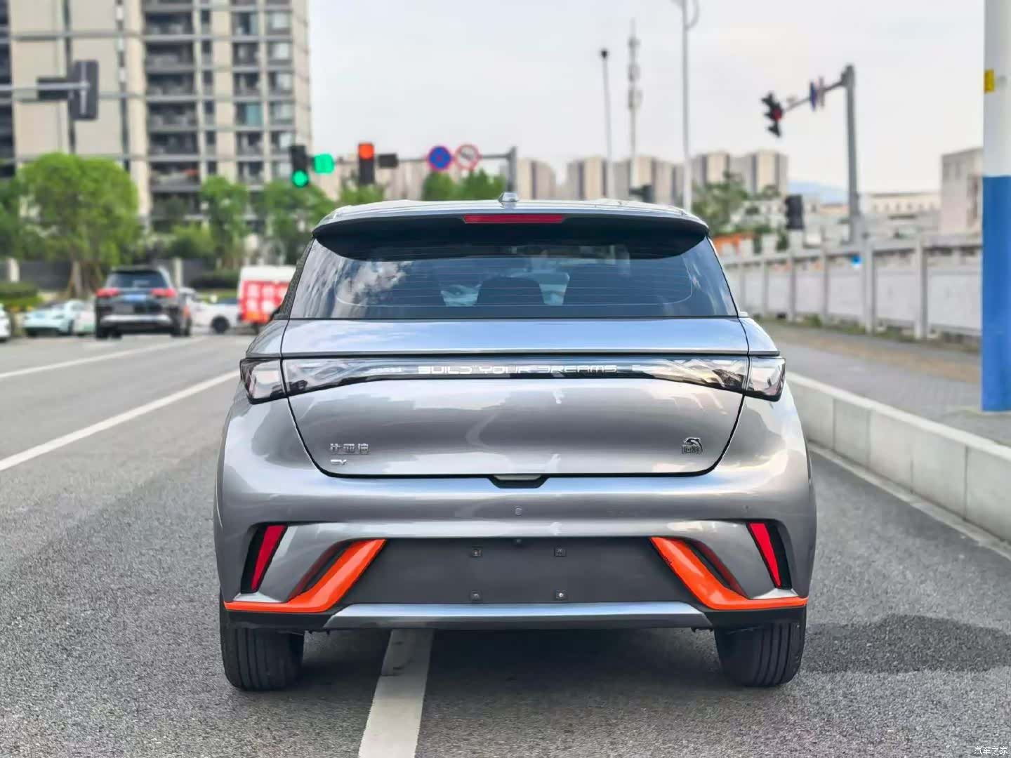 BYD Dolphin, 2022 9