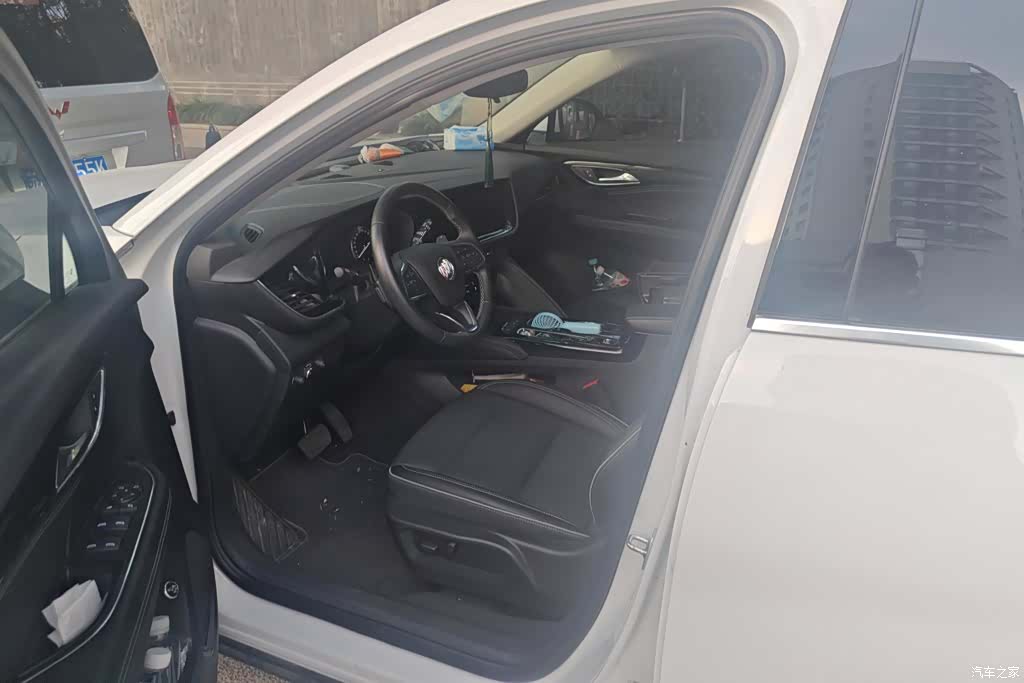 Buick Envision, 2023 9