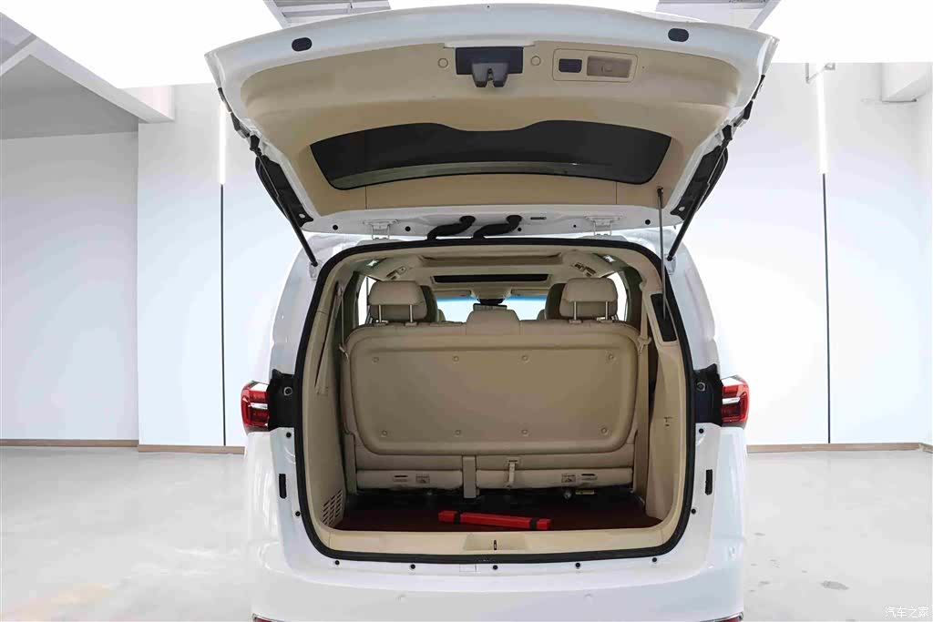 Buick GL8, 2023 30