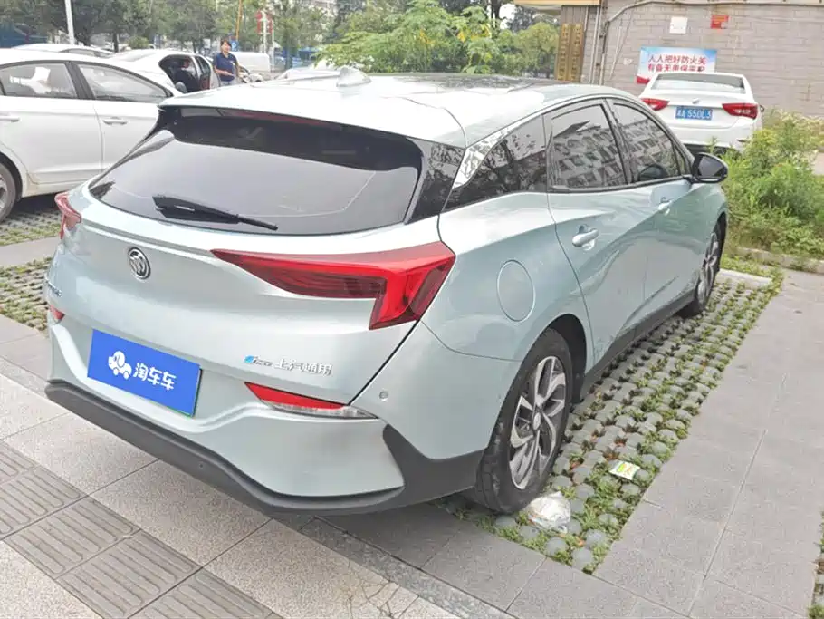 Buick Slightly blue 6