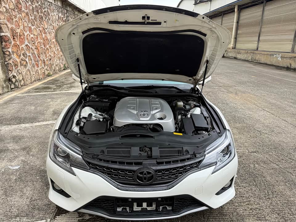 Toyota Reiz Toyota Reiz