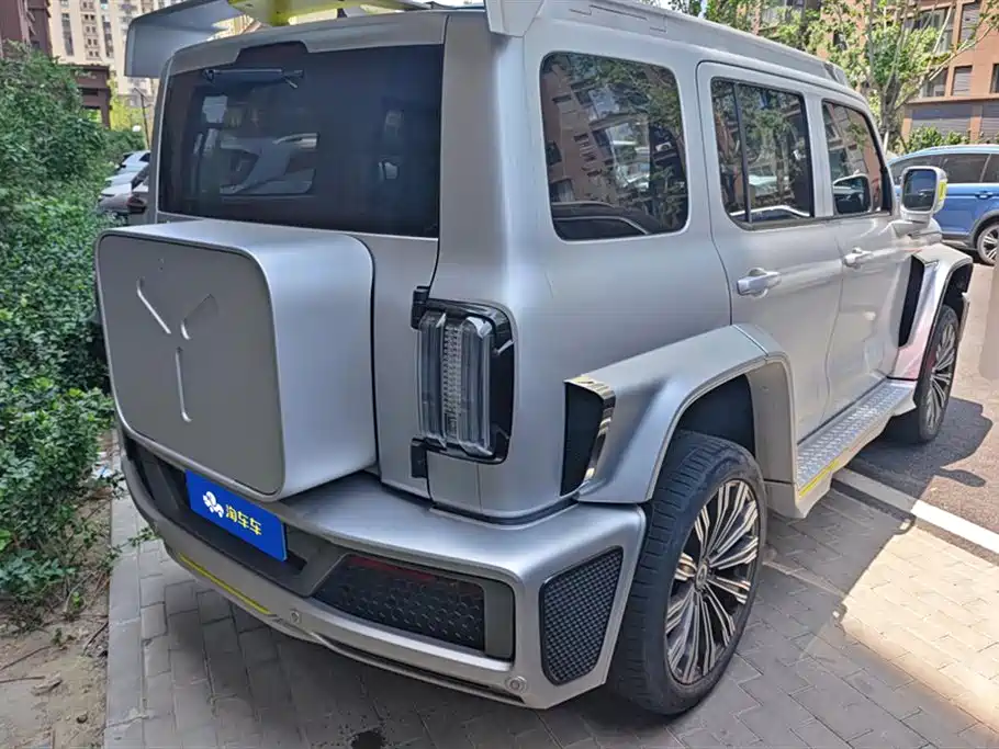 CrossBoundary Co-creation tank 300