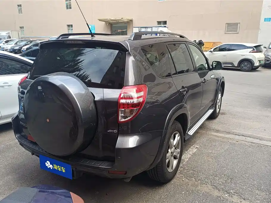 Toyota RAV4 Rongfang