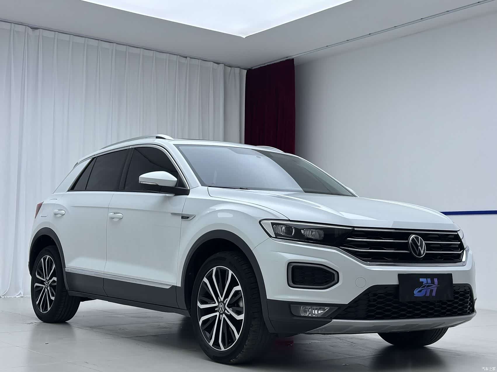 Volkswagen T-ROC, 2022 3