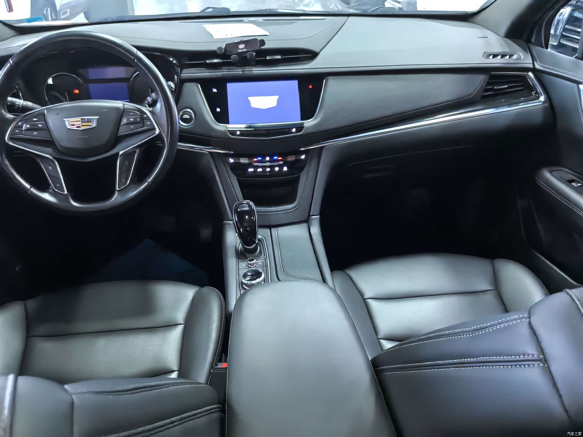 Cadillac XT5, 2022 8