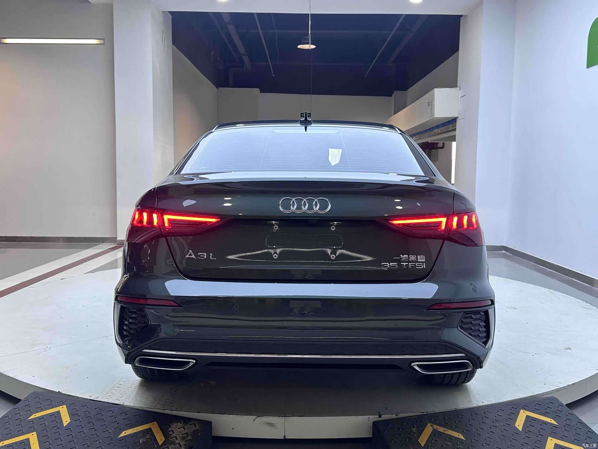 Audi A3, 2023 все фото