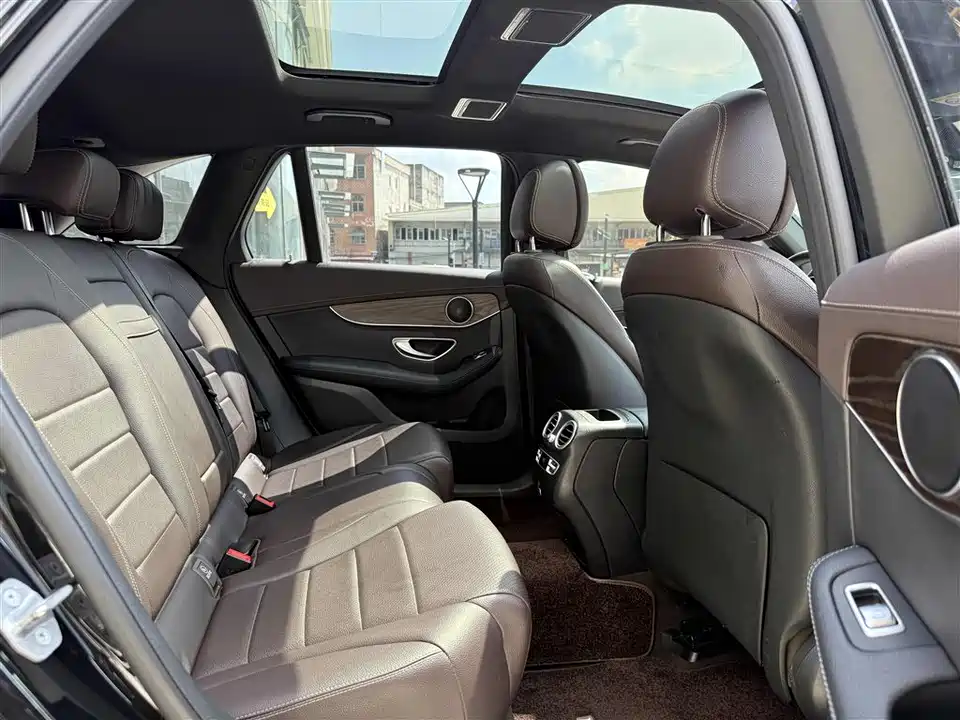 Mercedes-Benz GLC Mercedes-Benz GLC