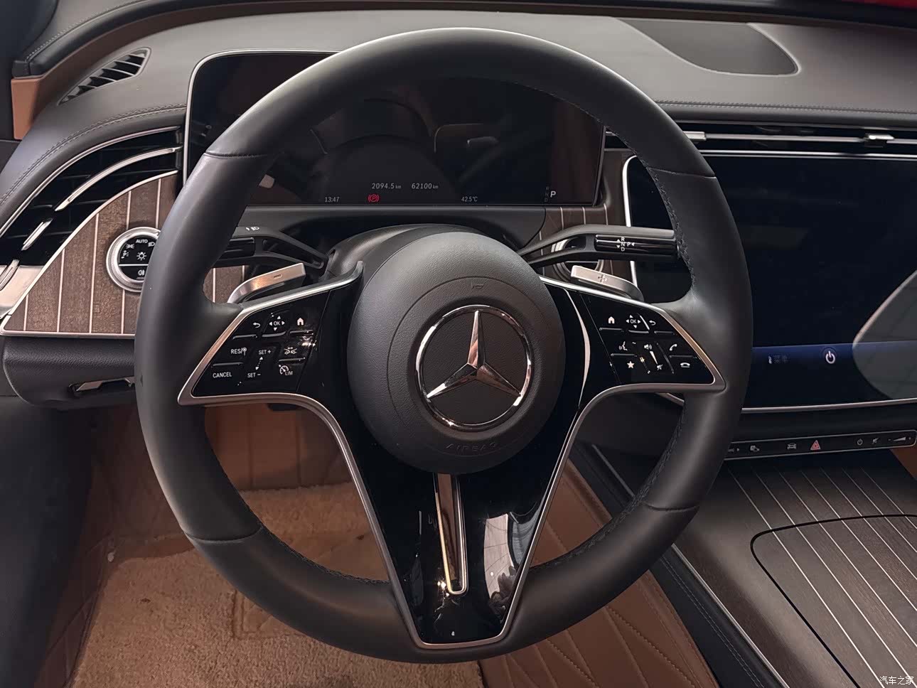 Mercedes-Benz E-Class, 2024 все фото