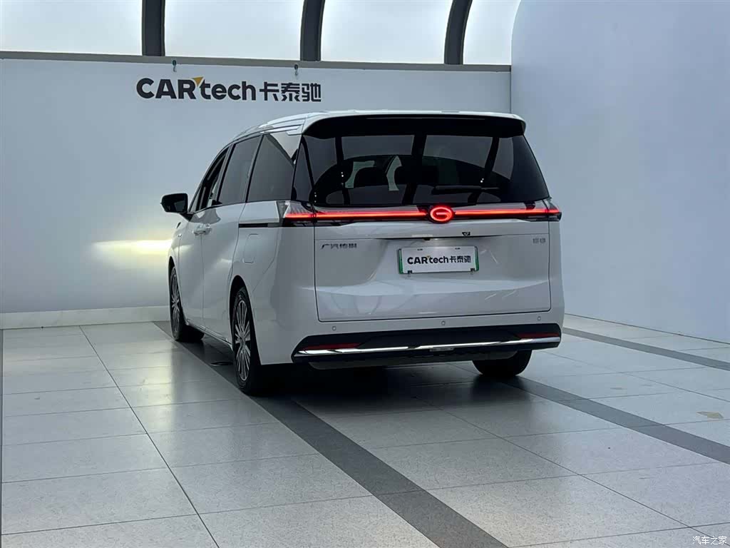 Trumpchi E8, 2024 4