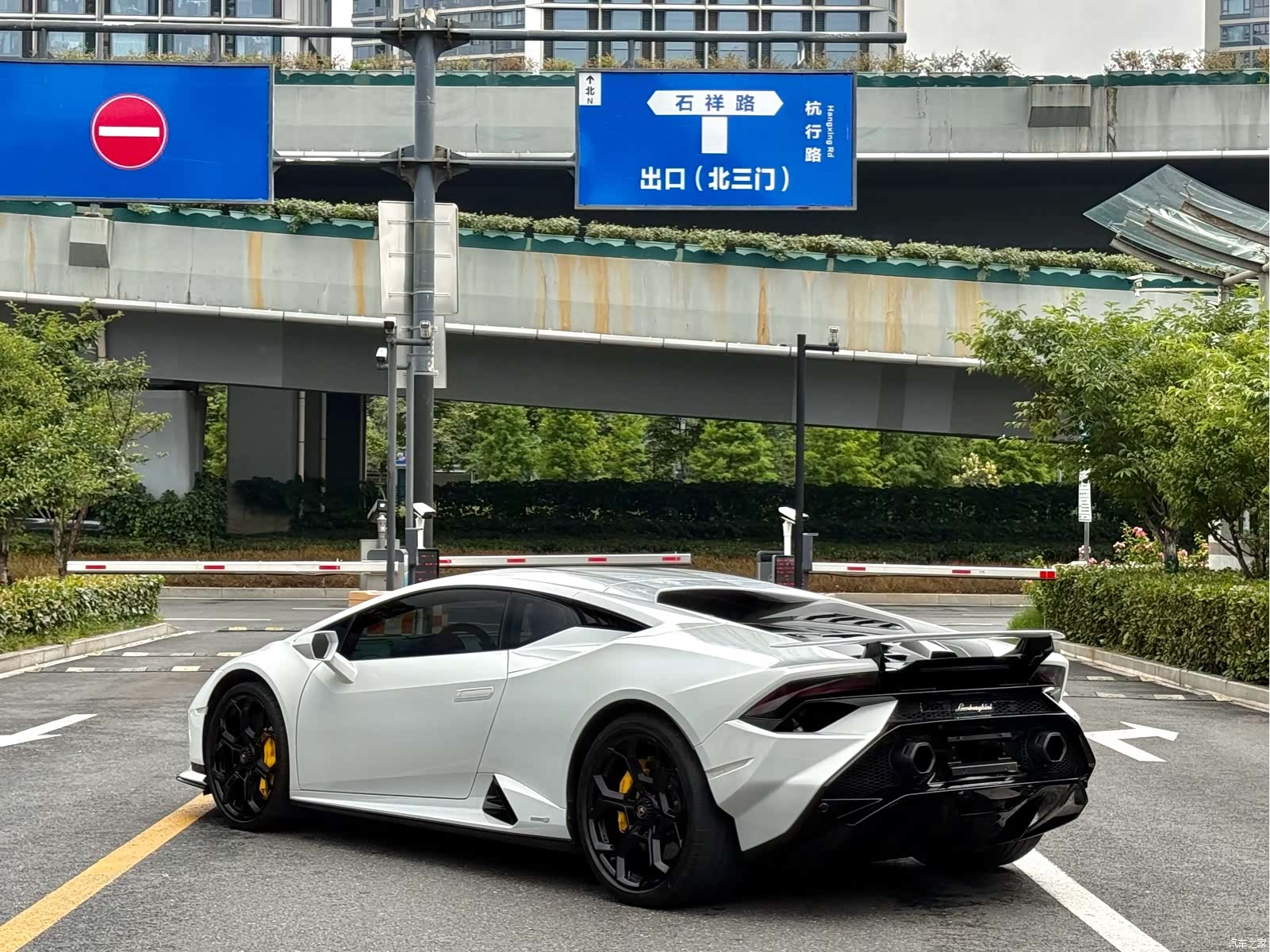 Lamborghini Huracán, 2024 9