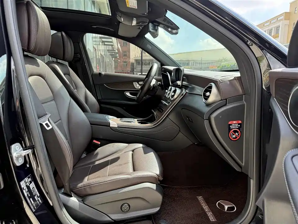 Mercedes-Benz GLC Mercedes-Benz GLC