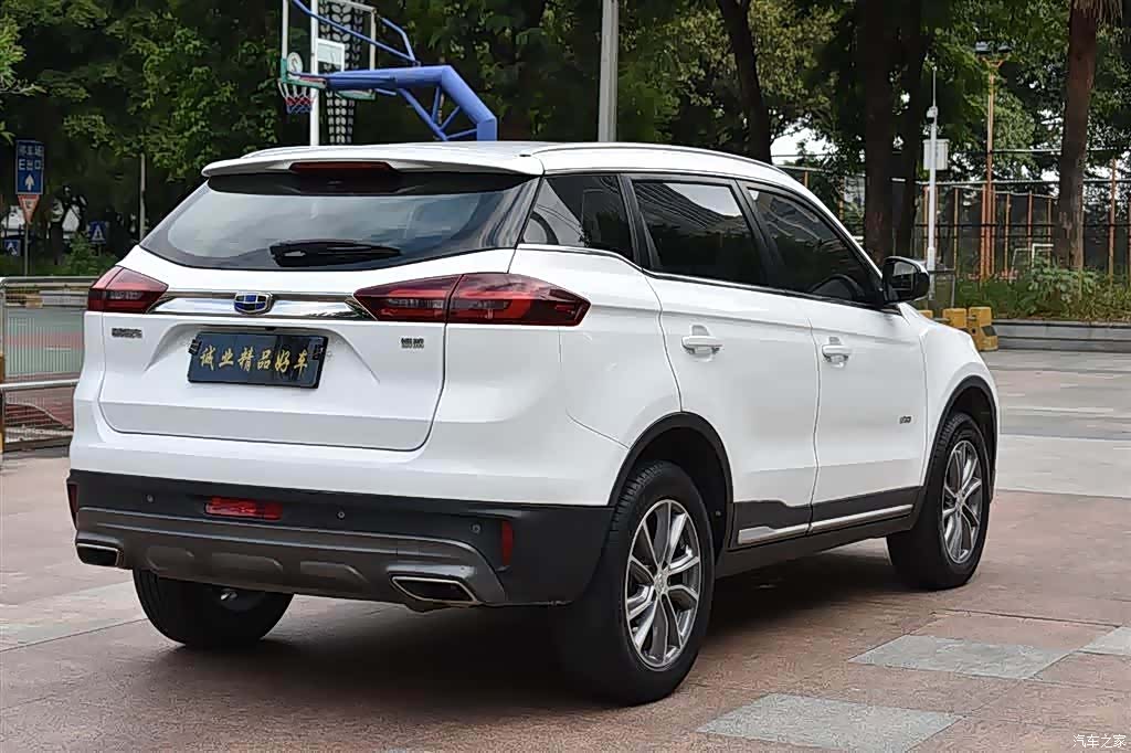 Geely Boyue, 2019 все фото