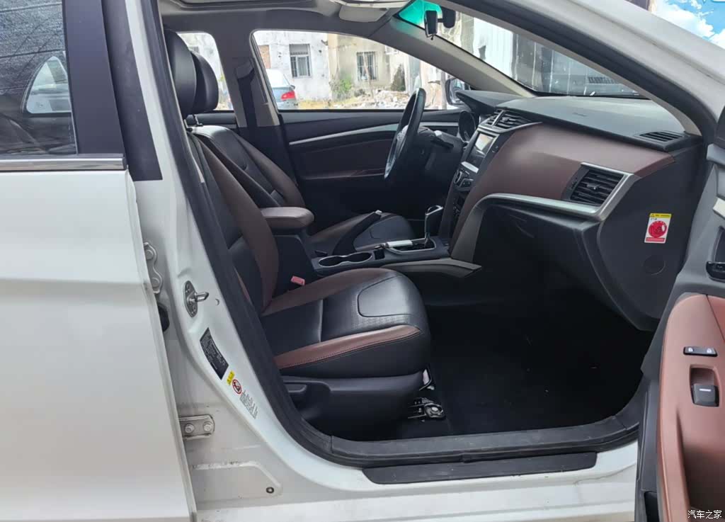 BYD G5, 2015 25