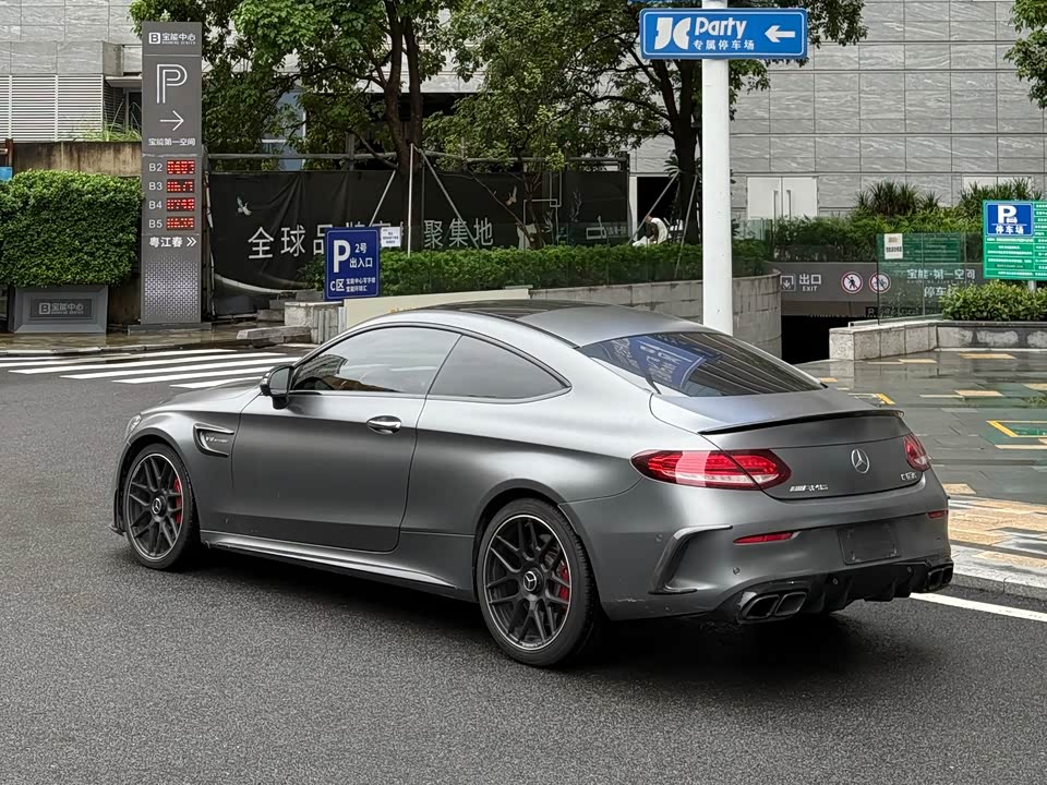 Mercedes-Benz C-class AMG Mercedes-Benz C-class AMG