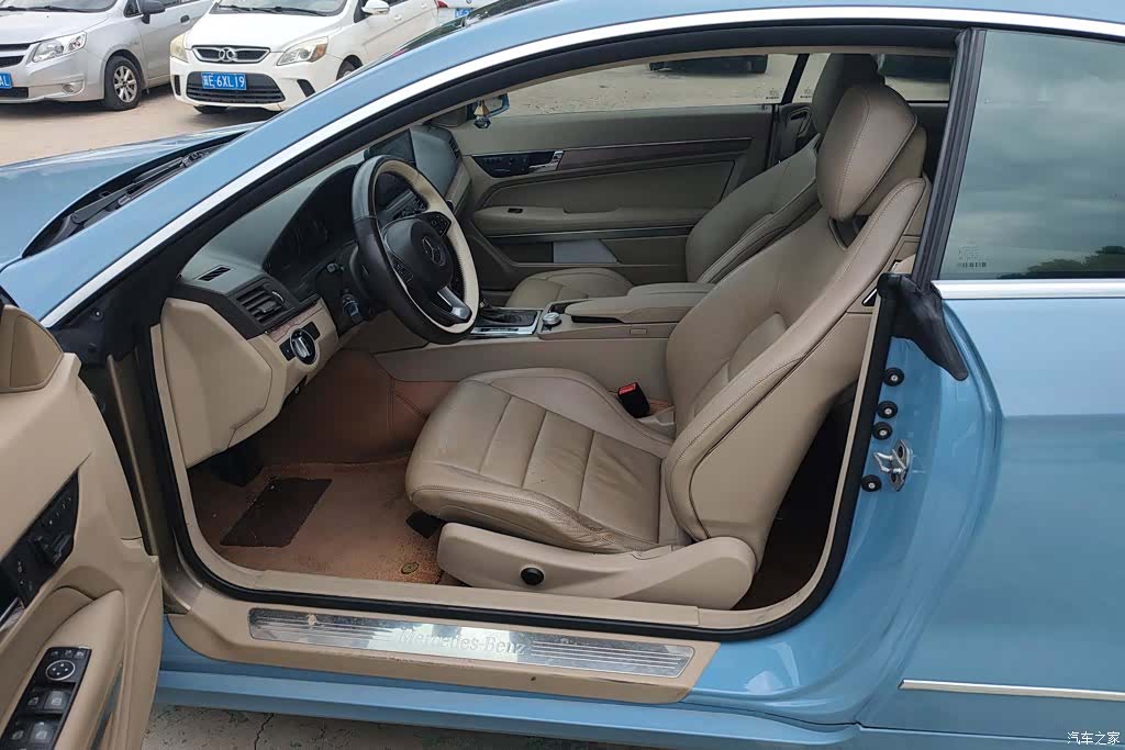 Mercedes-Benz E-Class, 2011 9
