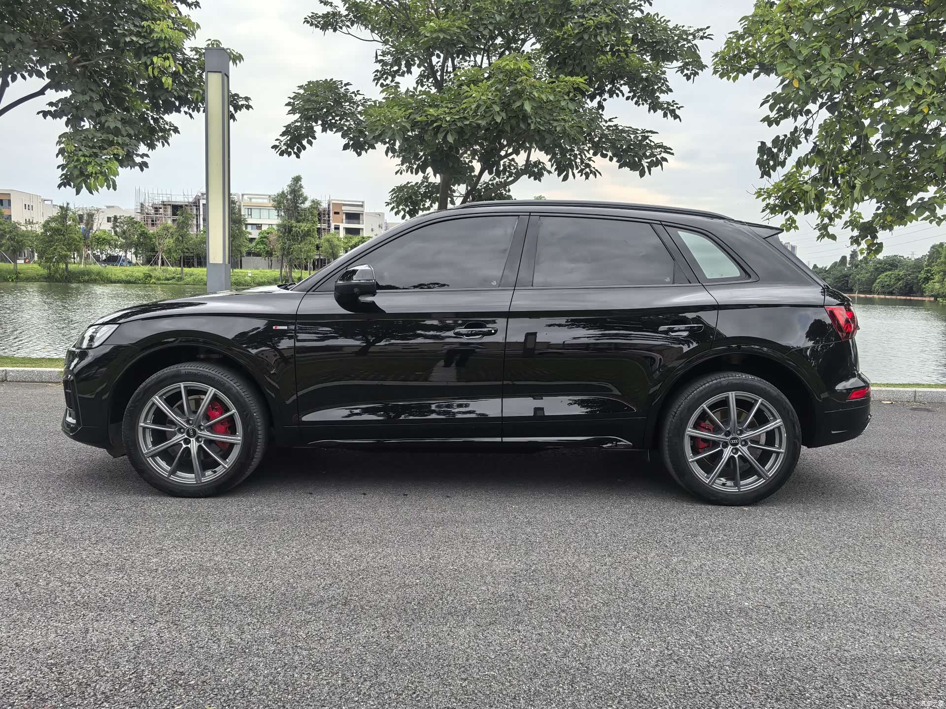 Audi Q5L, 2022 6