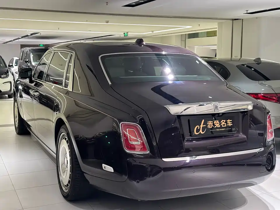 Rolls-Royce Phantom