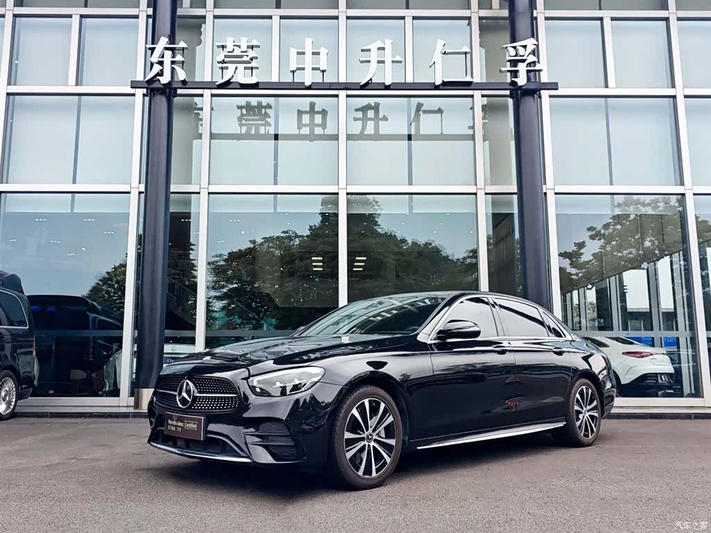 Mercedes-Benz E-Class, 2023 1